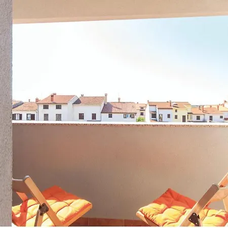 Apartments Veda Pula Exterior photo